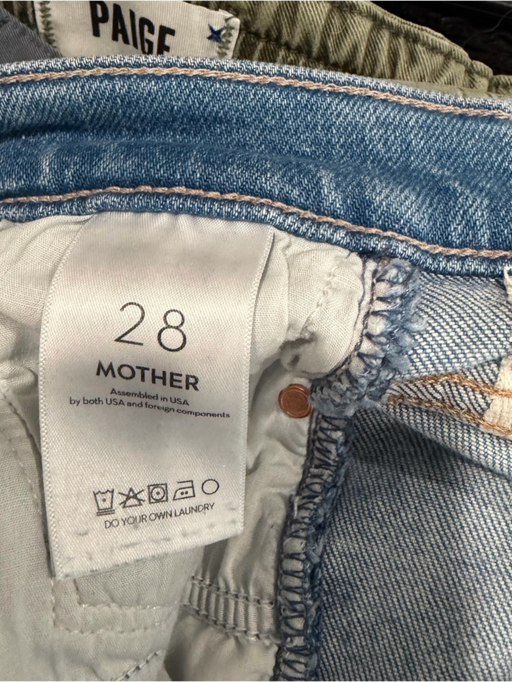 Mother Jeans - Bootcut - Midrise - Picture 5 of 6